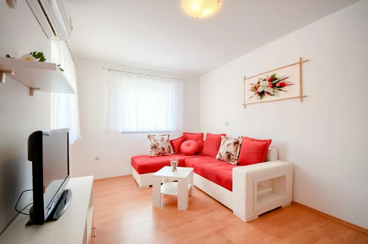 Apartments Dario location